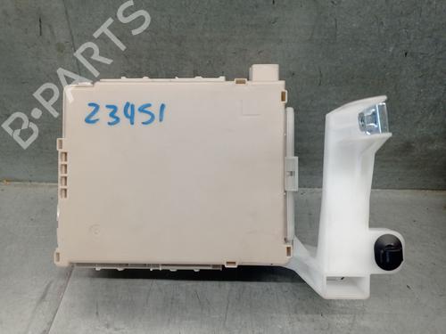 Used Fuse box PEUGEOT 108 1.0 VTi 72 (72 hp) 28481096