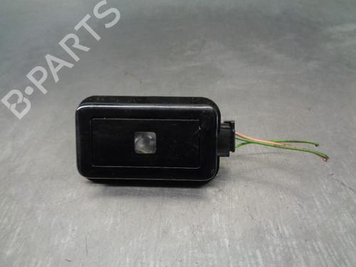 Used Interior roof light PEUGEOT 2008 II (UD_, US_, UY_, UJ_, UR_, UC_) 1.5 BlueHDI 100 (102 hp) 17664839