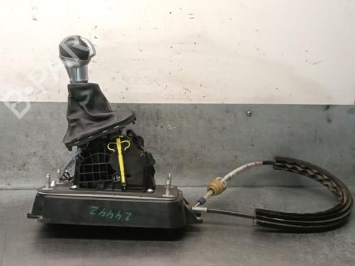 Used Gear lever AUDI A1 Sportback (8XA, 8XF) 1.4 TDI (90 hp) 31590571