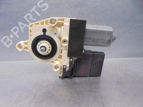 Portierruitmotor linksachter SEAT ALTEA (5P1) [2004-2015]  16348697