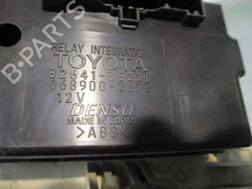 Fuse box TOYOTA HILUX VI Pickup (_N1_) 2.5 D-4D 4WD (KDN165, KDN170, KDN190) | BP5042263E1 