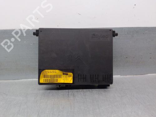 Fuse box PEUGEOT 406 (8B) 2.0 HDI 110 | BP21581232E1 