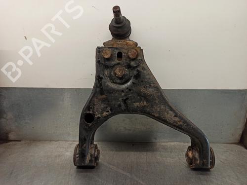 Used Right front suspension arm KIA SORENTO I (JC) 2.5 CRDi 4WD (140 hp) 13622716