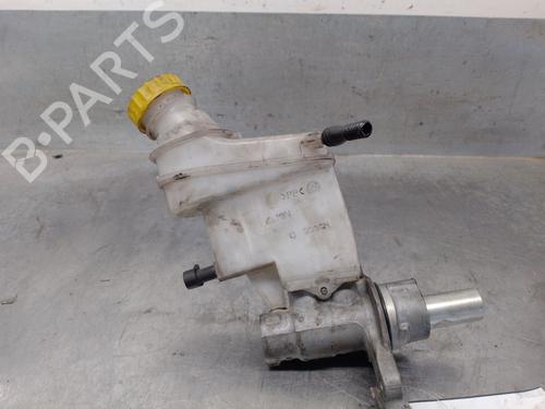Used Brake master cylinder Brake master cylinder JEEP RENEGADE SUV (BU, B1, BV) 1.6 CRD (120 hp) 33887498 33887498