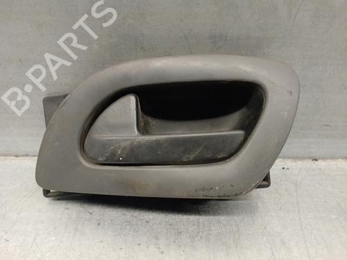 Used Front left interior door handle FIAT SCUDO Van (270_, 272_) 2.0 D Multijet (120 hp) 16908734