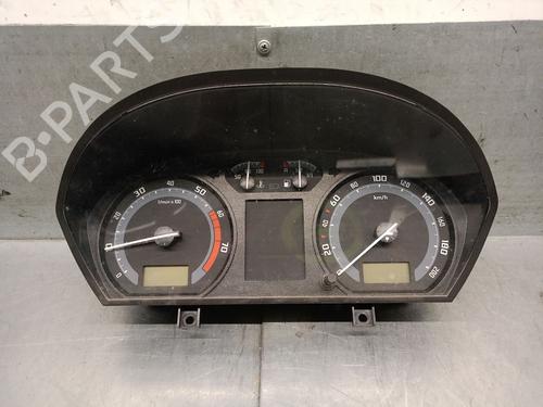 instrument-cluster-skoda-fabia-i-6y2-1999-2000-2001-2002-2003-2004-2005-2006-2007-2008-36220659 main image