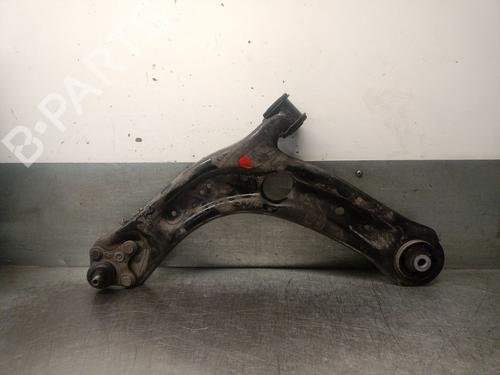 Used Left front suspension arm AUDI Q3 (F3B) 35 TDI (150 hp) 30058377