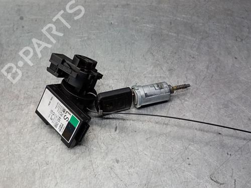 Used Ignition barrel OPEL MERIVA A MPV (X03) 1.7 CDTI (E75) (100 hp) 27517427