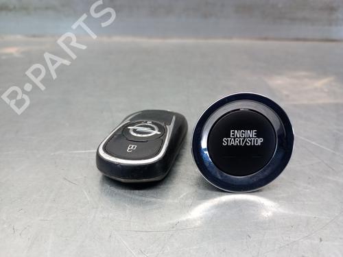 Used Switch OPEL ASTRA K Sports Tourer (B16) 1.2 Turbo (35) (145 hp) 25235726