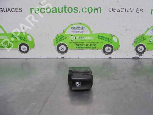 Used Right rear window switch HYUNDAI SANTA FÉ II (CM) [2005-2015]  4469906