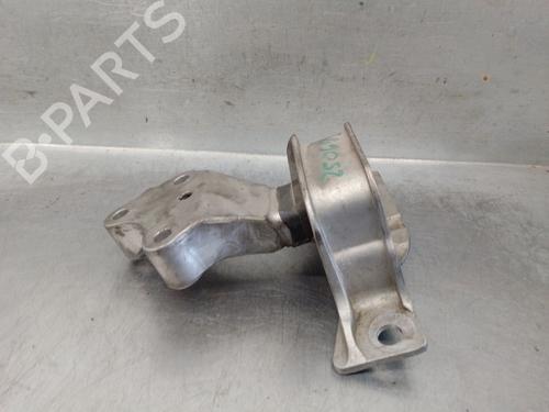 Used Engine mount Engine mount RENAULT CLIO III (BR0/1, CR0/1) 1.2 16V (BR02, BR0J, BR11, CR02, CR0J, CR11) (75 hp) 33540781 33540781