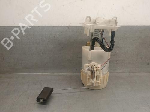 Used Fuel pump RENAULT SCÉNIC II (JM0/1_) 1.6 16V (JM1R) (112 hp) 28124386