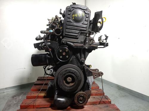 Motor für NISSAN PRIMERA (P11) 2.0 TD (90 hp) 31215817