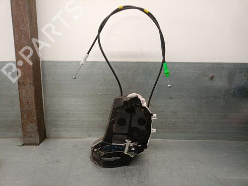 Used Rear right lock TOYOTA YARIS (_P13_) 1.5 Hybrid (NHP130_) (101 hp) 25238484