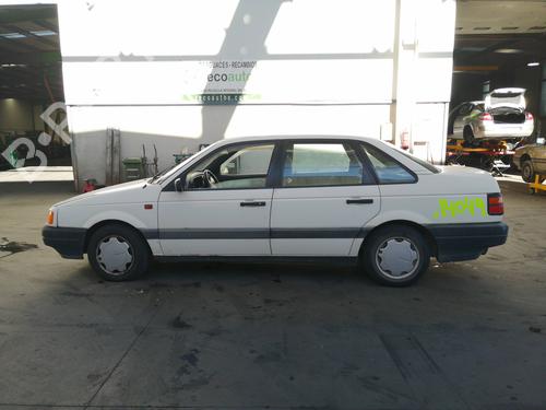 Used Parts VW PASSAT B3/B4 (3A2, 35I)  1.8  960390