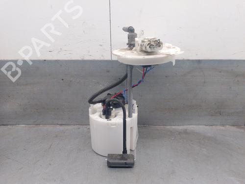 Used Fuel pump OPEL ASTRA K Sports Tourer (B16) 1.2 Turbo (35) (145 hp) 25235108