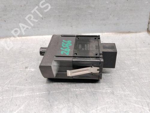 Headlight switch AUDI A4 B7 (8EC) 2.0 TDI | BP39240154I24 - Image 2