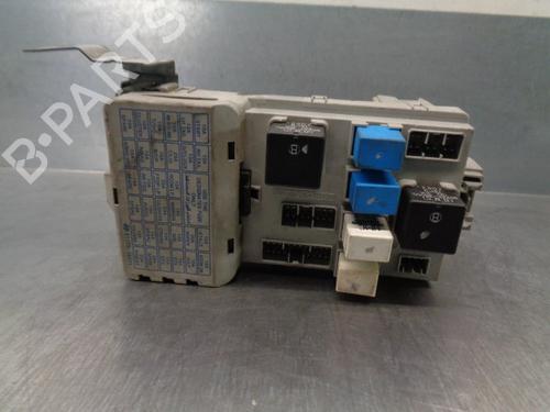 Fuse box HYUNDAI XG (XG) 350 | BP12132756E1 