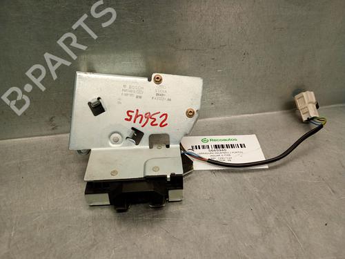 Used Tailgate lock JAGUAR X-TYPE I (X400) 2.5 V6 All-wheel Drive (196 hp) 29481339