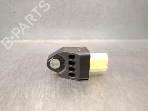 Used Electronic module TOYOTA AVENSIS Estate (_T27_) 2.0 D-4D (ADT270_, ADT270R) (126 hp) 26605749