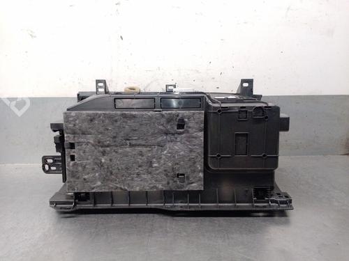 Glove box MERCEDES-BENZ GLE (V167) GLE 300 d EQ Boost 4-matic (167.119, 167.109) | BP36995923C95 - Image 4