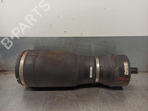Used Right rear shock absorber LAND ROVER RANGE ROVER SPORT II (L494) 3.0 TDV6 4x4 (258 hp) 13911545