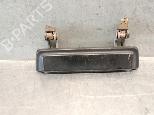 Used Rear left exterior door handle HYUNDAI GALLOPER II (JK-01) 2.5 TD intercooler (99 hp) 27716712