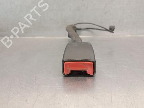 Used Seat buckle VW TOURAN (1T1, 1T2) 2.0 TDI (140 hp) 27668841