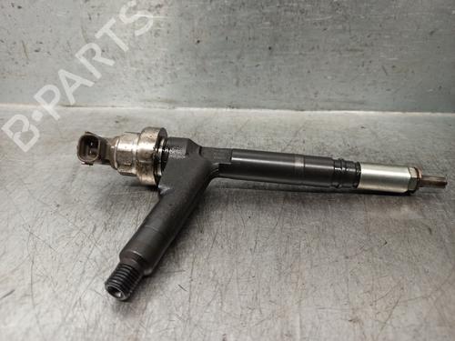 Used Injector OPEL COMBO Box Body/MPV 1.7 CDTI 16V (101 hp) 17157071