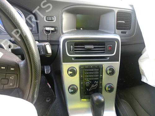 Right front seat VOLVO V60 I (155) D3 / D4 | BP31941273C16 - Image 22