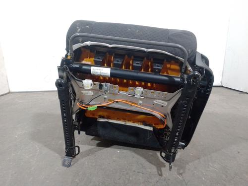 Left front seat VOLVO V70 I (875, 876) 2.4 | BP29339742C15 