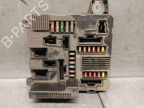 Used Fuse box Fuse box RENAULT MEGANE II (BM0/1_, CM0/1_) 1.9 dCi (BM0G, CM0G) (120 hp) 39685473 39685473