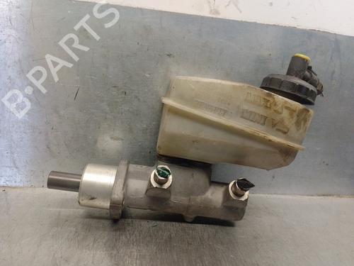 Used Brake master cylinder RENAULT SCÉNIC I MPV (JA0/1_, FA0_) 1.6 (JA00, JA16, JA15, JA19, JA1V, JA2B, JA2C, JA0B,... (107 hp) 13888347