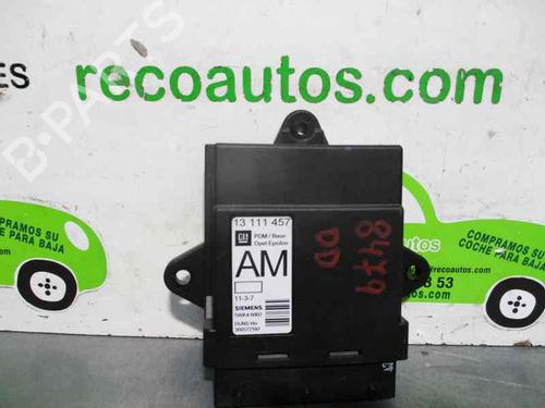 Used Comfort control module OPEL SIGNUM Hatchback (Z03) 2.2 DTI (F48) (125 hp) 2513821
