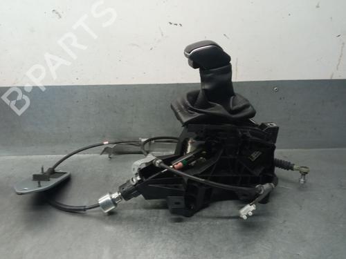 Used Gear lever TOYOTA RAV 4 V (_A5_, _H5_) 2.5 Hybrid AWD (AXAH54) (178 hp) 29808670