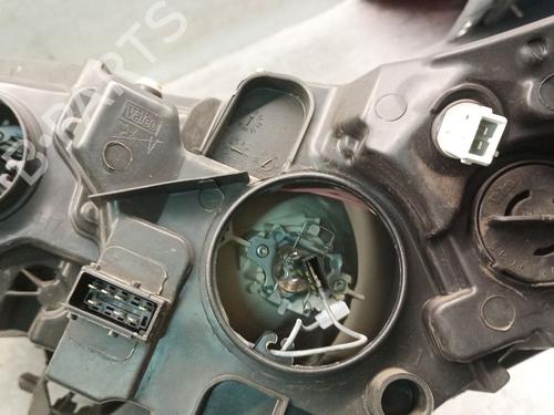 Right headlight CITROËN C4 I (LC_) 1.6 HDi | BP30645196C29 
