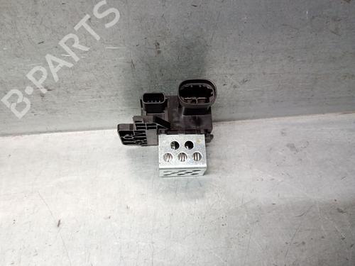 Used Heater resistor RENAULT CLIO V (B7_) 1.6 E-TECH 140 (B7MU) (140 hp) 29219655