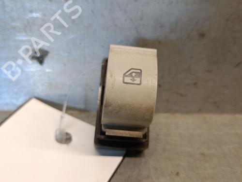 Venstre bagtil elrude kontakt FIAT IDEA (350_) 1.4 16V (95 hp) 33120874