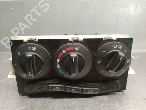 Used Climate control MERCEDES-BENZ A-CLASS (W168) A 140 (168.031, 168.131) (82 hp) 31181159