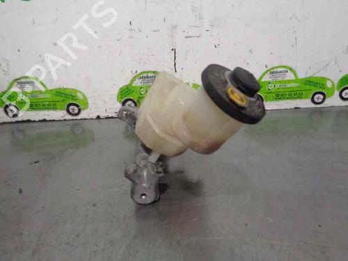 Brake master cylinder TOYOTA RAV 4 II (_A2_)  | BP12187462M77 