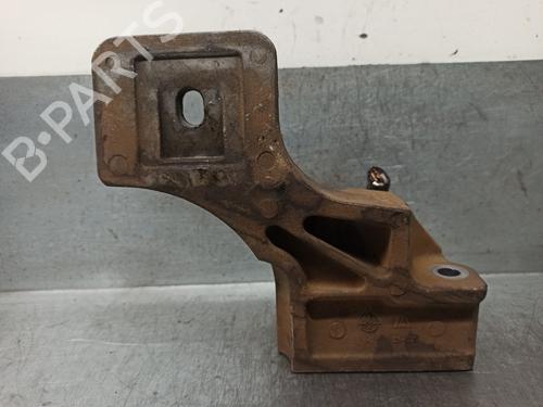 Engine mount LAND ROVER DISCOVERY III (L319) 2.7 TD 4x4 | BP17364622M89 