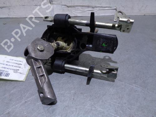 Used Gear lever SKODA SUPERB I (3U4) 1.9 TDI (105 hp) 7445516