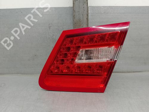 Used Right taillight MERCEDES-BENZ E-CLASS (W212) E 300 CDI / BlueTEC (212.020, 212.021, 212.027) (231 hp) 16343512