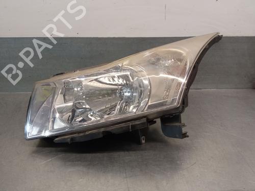 Used Left headlight CHEVROLET CRUZE Hatchback (J305) 2.0 CDI (163 hp) 28948977