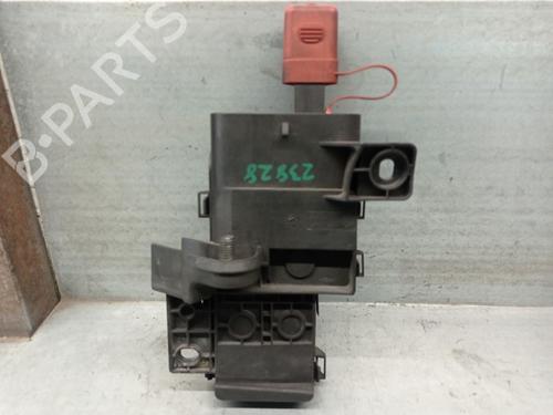 Sikringsdåse BMW 7 (E65, E66, E67) 730 d | BP30453185E1