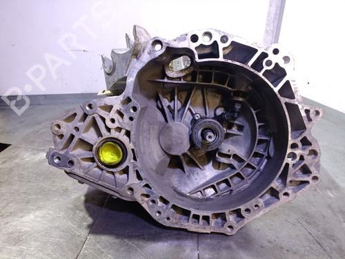Used Gearbox OPEL CORSA E (X15) 1.3 CDTI (08, 68) (75 hp) 30168777