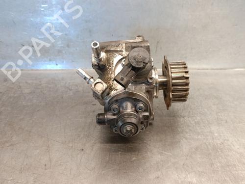 Used Injection pump FORD FOCUS III Turnier 1.5 TDCi (120 hp) 29123539