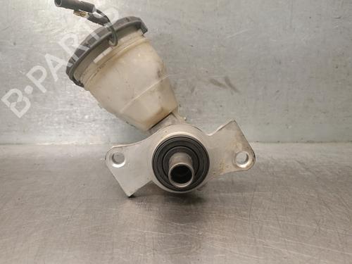 Brake master cylinder ROVER 45 I Saloon (RT) 2.0 iDT | BP29915764M77