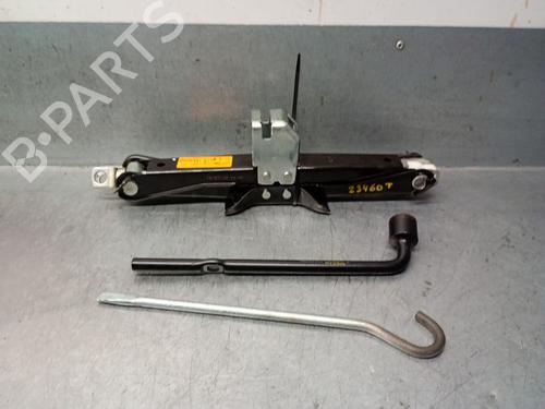 Used Jack Kit NISSAN QASHQAI I (J10, NJ10) 2.0 dCi (150 hp) 28674204