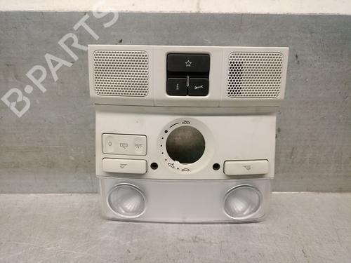 Plafonnier VW TOURAN (1T3) 1.6 TDI (105 hp) 31862419